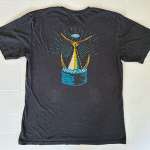 AFTCO Charcoal Tee with Graphic Design